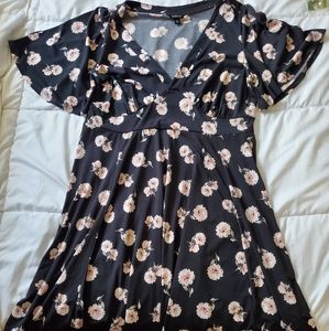 Torrid dress with flutter sleeves